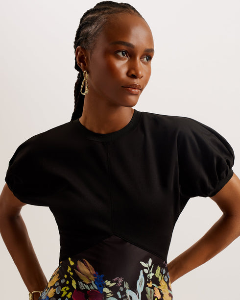 MAULINA-Dresses-MAULINA is made to flatter with its bias cut midi length and ponte bodice that create an elegant silhouette. This dress is fitted with a satin skirt that boasts a floral print, whilst the short sleeves come in a puff style for a touch of glam. Midi dress Ponte bodice Floral print satin skirt Short puff sleeves Crew neck Inverted V waist Bias cut Lydia is 5'10" / 1.77m and wears Black in a Ted size 1- Ted Baker Romania
